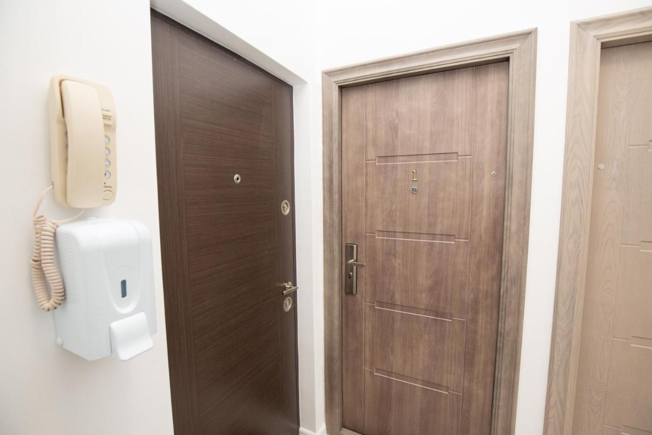 Metropole Apartments Old Center Bucharest Luaran gambar